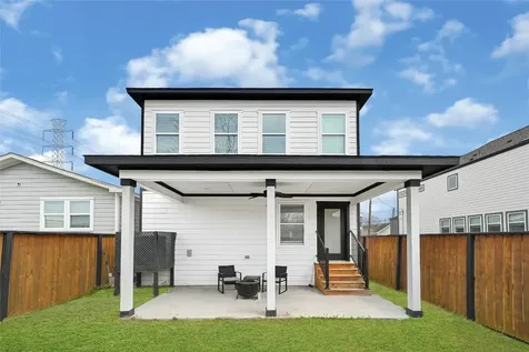 3513 Omega Street Houston TX 77022
