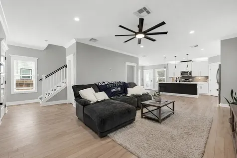 3513 Omega Street Houston TX 77022