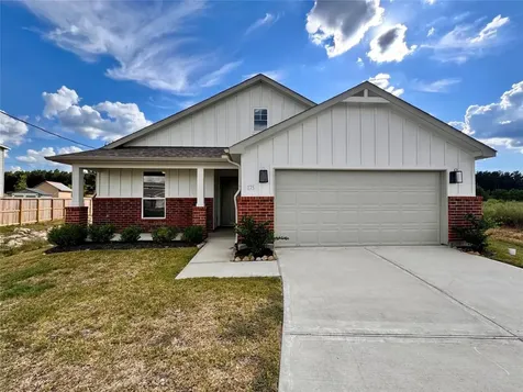 175 Road 51030 Cleveland TX 77327