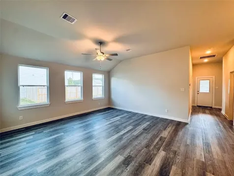 175 Road 51030 Cleveland TX 77327