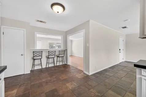 4746 Kinglet Street Houston TX 77035