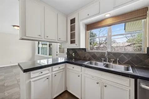 4746 Kinglet Street Houston TX 77035