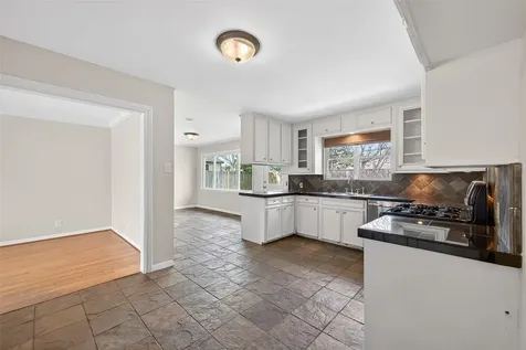 4746 Kinglet Street Houston TX 77035