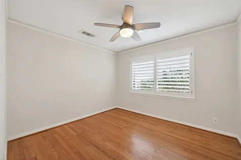 4746 Kinglet Street Houston TX 77035