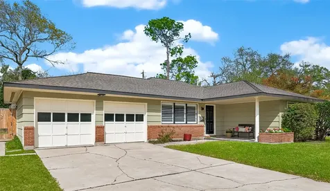 4746 Kinglet Street Houston TX 77035