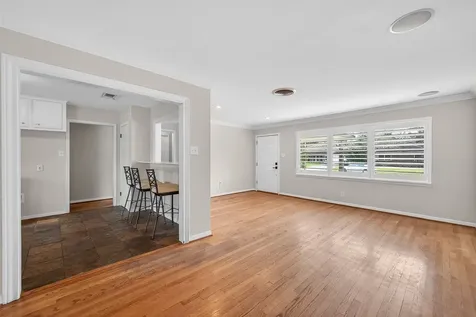 4746 Kinglet Street Houston TX 77035