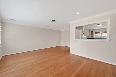 4746 Kinglet Street Houston TX 77035