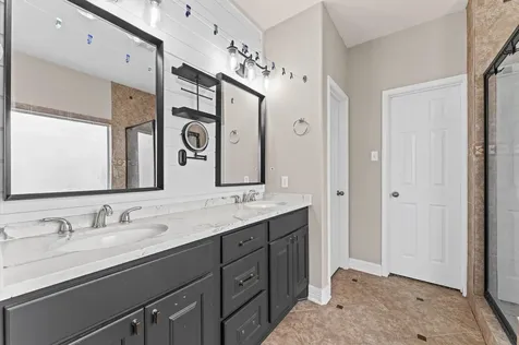 25806 Chapman Falls Drive Richmond TX 77406