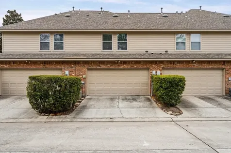 133 E Montfair Boulevard The Woodlands TX 77382