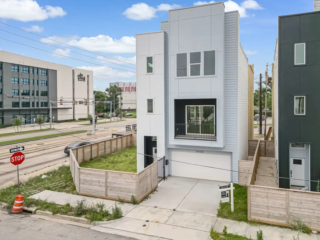3468 Bremond Street Houston TX 77004