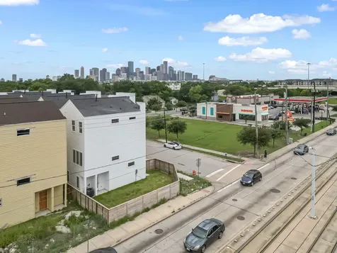 3468 Bremond Street Houston TX 77004