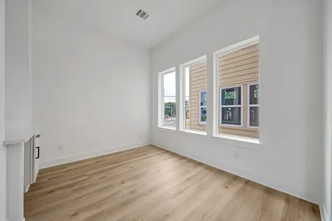 3468 Bremond Street Houston TX 77004