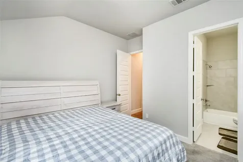 5042 Albany Shores Lane Fulshear TX 77441
