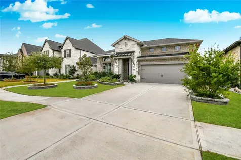 5042 Albany Shores Lane Fulshear TX 77441