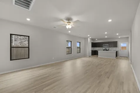 2910 Rockwood Drive Rosharon TX 77583