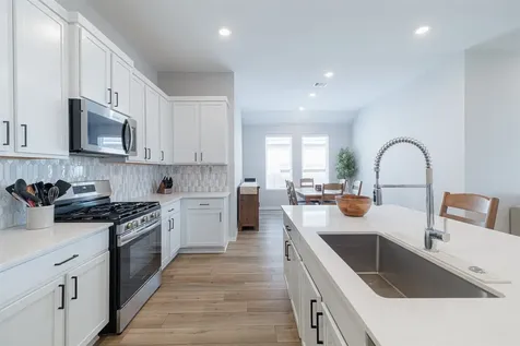 3106 Mariner Island Drive La Marque TX 77568