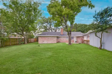 7927 Pella Drive Houston TX 77036