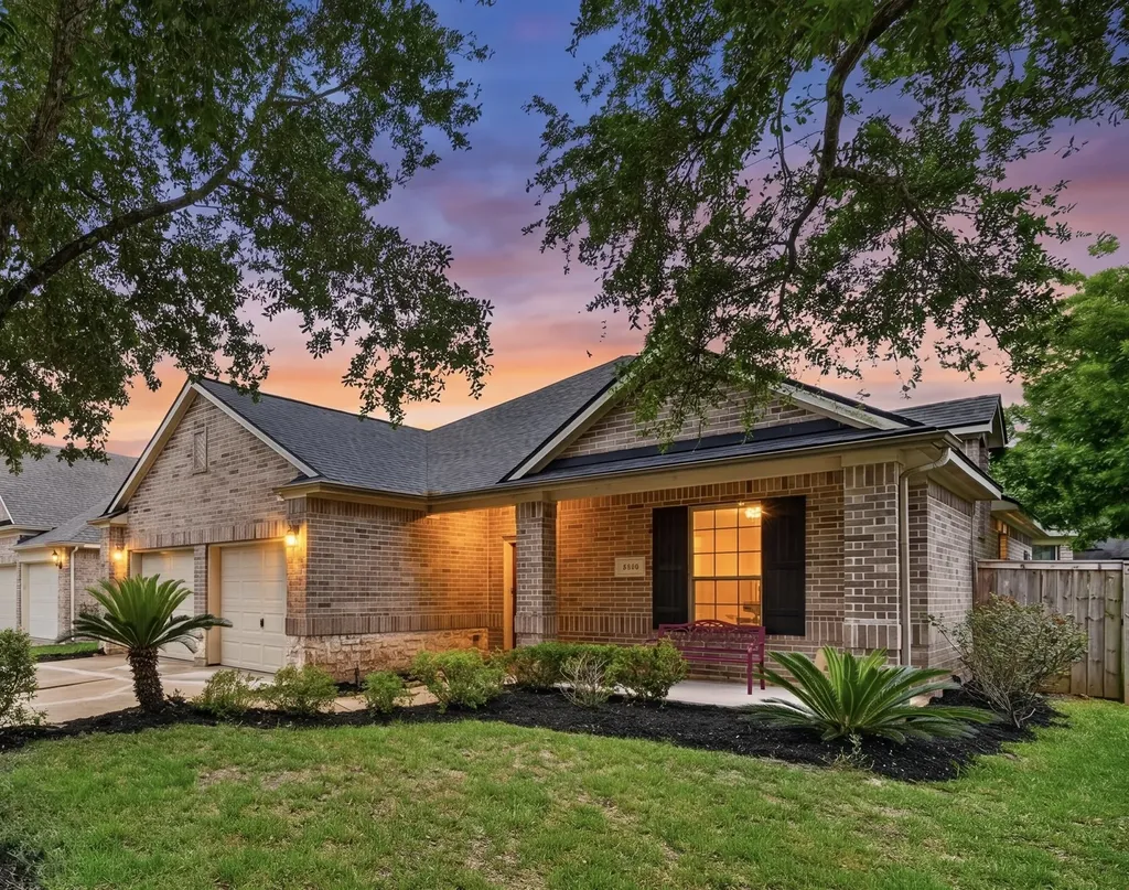 4019 Regal Stone Lane Sugar Land TX 77479