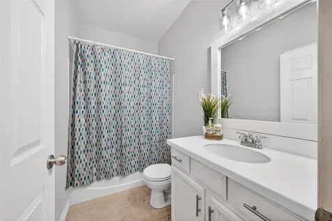 4019 Regal Stone Lane Sugar Land TX 77479
