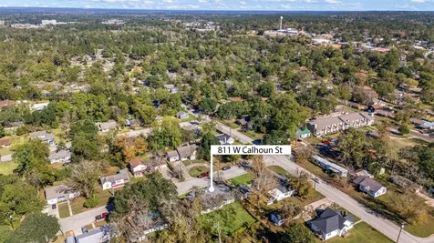 811 W Calhoun Street Livingston TX 77351