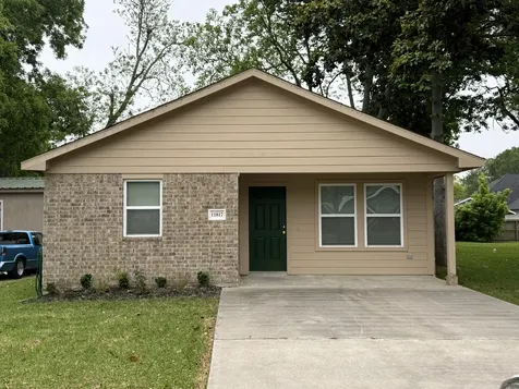 11817 13th Street Santa Fe TX 77510