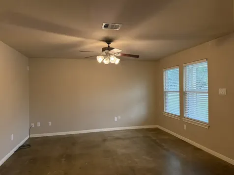 11817 13th Street Santa Fe TX 77510