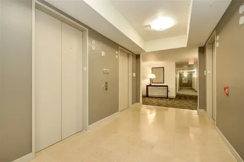 3505 Sage Road 2402 Houston TX 77056