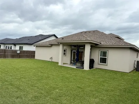 9488 S Queen Palm Brownsville TX 78566