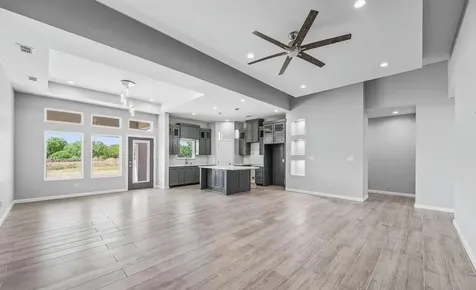 9488 S Queen Palm Brownsville TX 78566