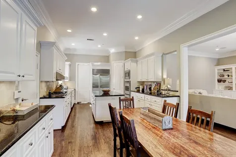 11328 Surrey Oaks Lane Piney Point Village TX 77024