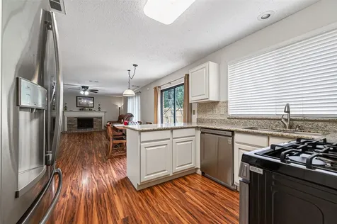 8406 Hot Springs Drive Houston TX 77095