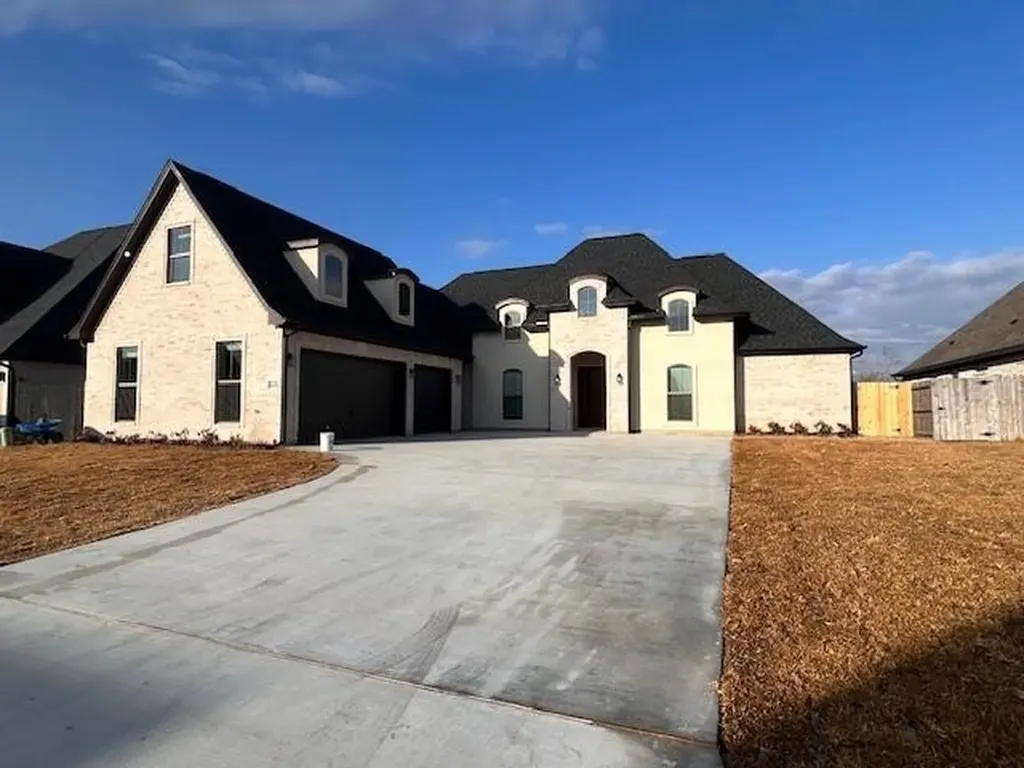 6050 Dania Drive Beaumont TX 77707