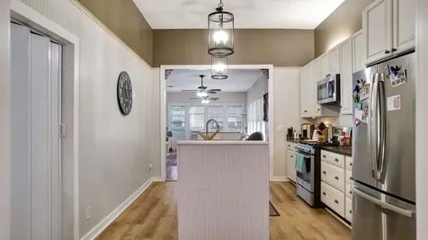 204 S Valley Street Cuero TX 77954