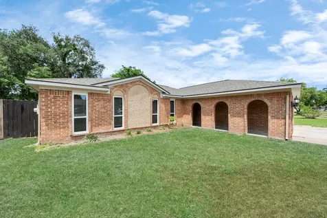 10707 Shannon Hills Drive Houston TX 77099