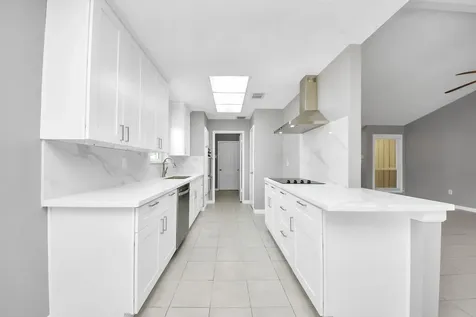 10707 Shannon Hills Drive Houston TX 77099
