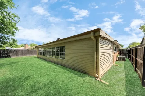 10707 Shannon Hills Drive Houston TX 77099