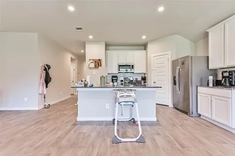 136 Little Spring Court Anahuac TX 77514