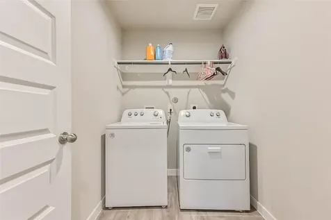 136 Little Spring Court Anahuac TX 77514