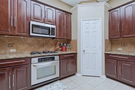 8311 Calico Canyon Drive Tomball TX 77375