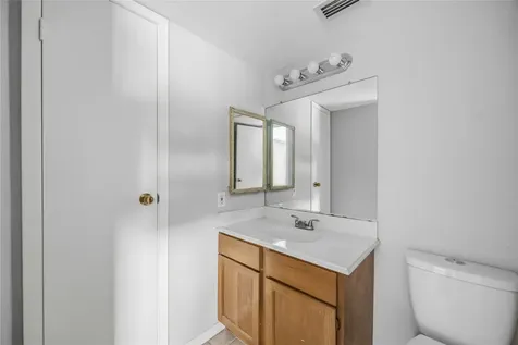6201 Beverlyhill Street 30 Houston TX 77057