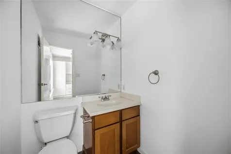 6201 Beverlyhill Street 30 Houston TX 77057