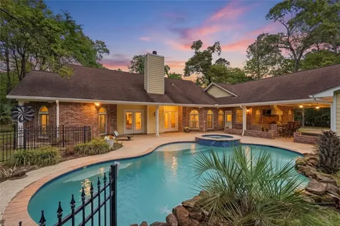 8911 Sendera Drive Magnolia TX 77354