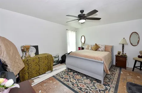 382 Road 5251 Cleveland TX 77327