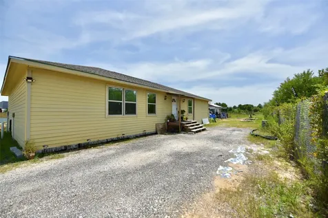 382 Road 5251 Cleveland TX 77327