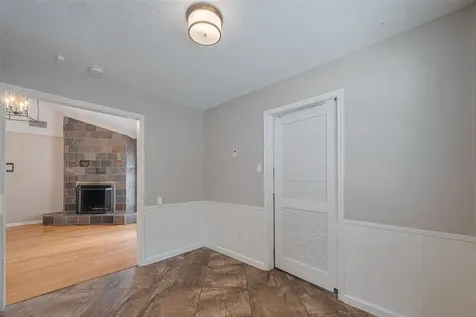 927 Carlingford Lane Houston TX 77079
