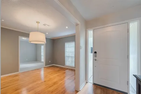 927 Carlingford Lane Houston TX 77079