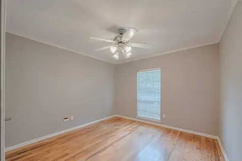 927 Carlingford Lane Houston TX 77079