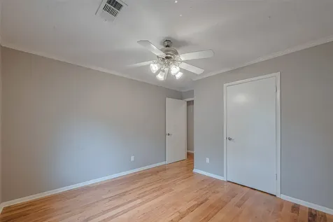 927 Carlingford Lane Houston TX 77079