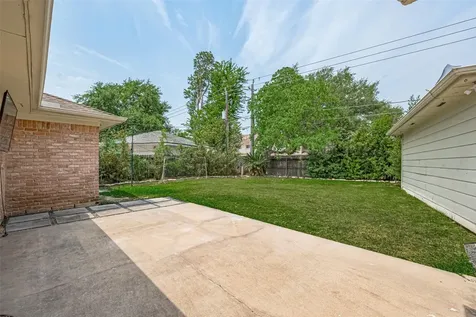 927 Carlingford Lane Houston TX 77079