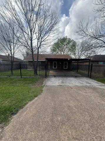 1135 Greencroft Street Channelview TX 77530